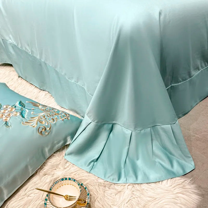 Parure de Lit Super King Satin Coton avec Broderie et Patchwork (4 Pièces)