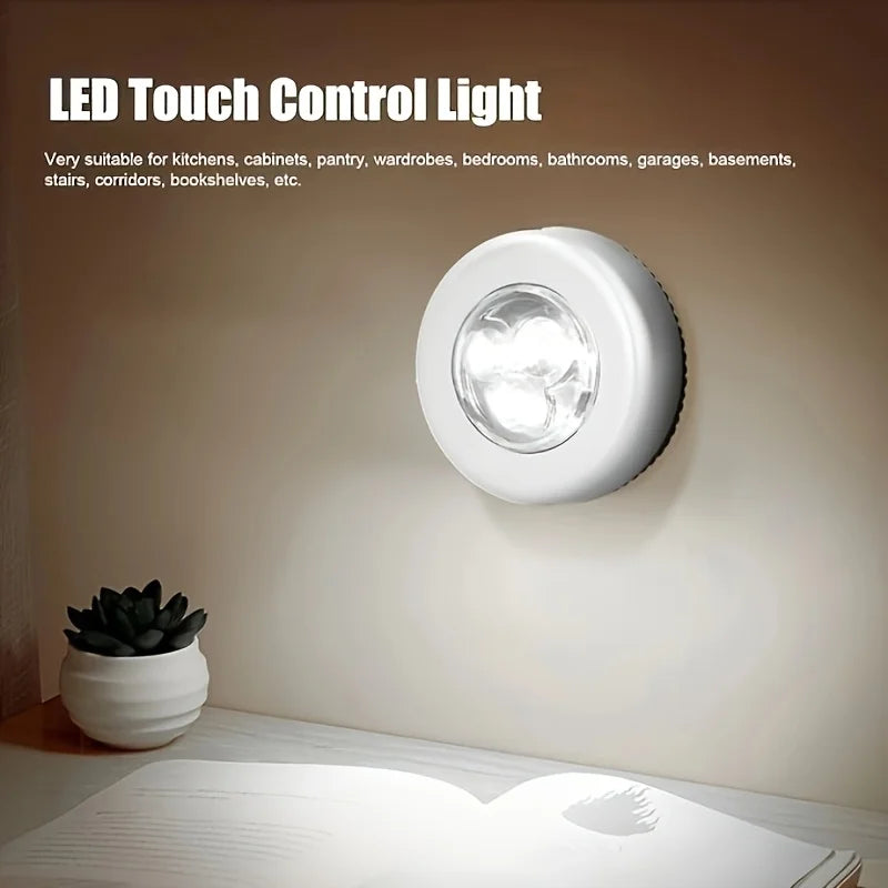 Lot de 10 Mini Lampes LED Autocollantes – Veilleuses à Pression